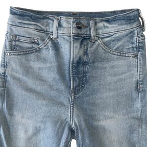 Express Jeans Slim Super Highrise Size 0R stretchy feel